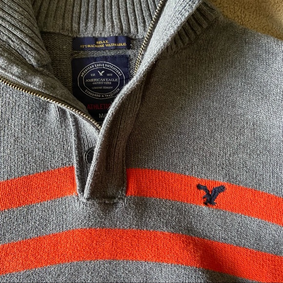 American Eagle Sweater - Picture 3 of 3